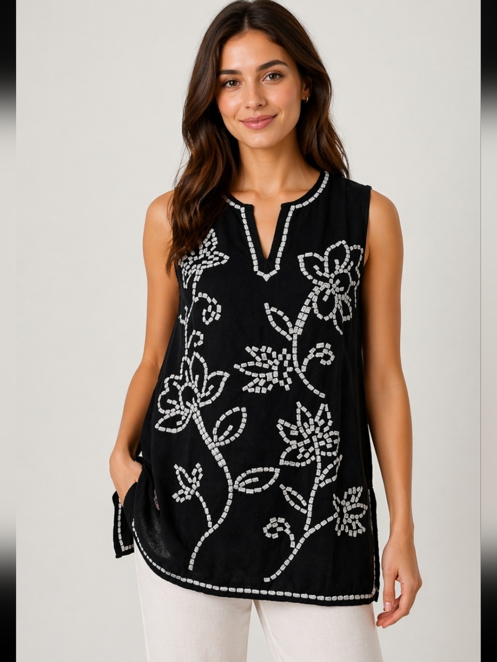 Black White Floral Embroidered Sleeveless Tunic Top Boho Kurti Style Split Neck